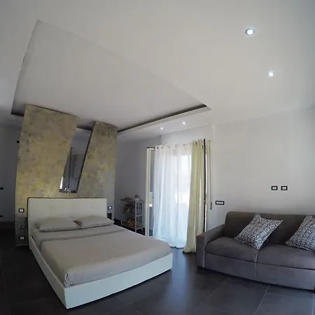 דירה House Etna View מסקלי